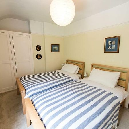Glan Y Mor, 147 Station Road Apartment Deganwy Luaran gambar