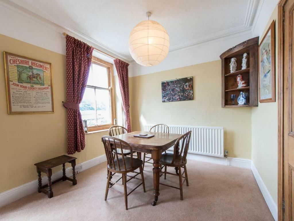 Glan Y Mor, 147 Station Road Apartment Deganwy Luaran gambar